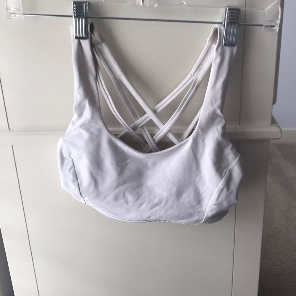 White lululemon bra size 2